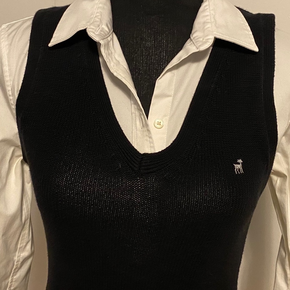 Old Navy Black Sweater Vest